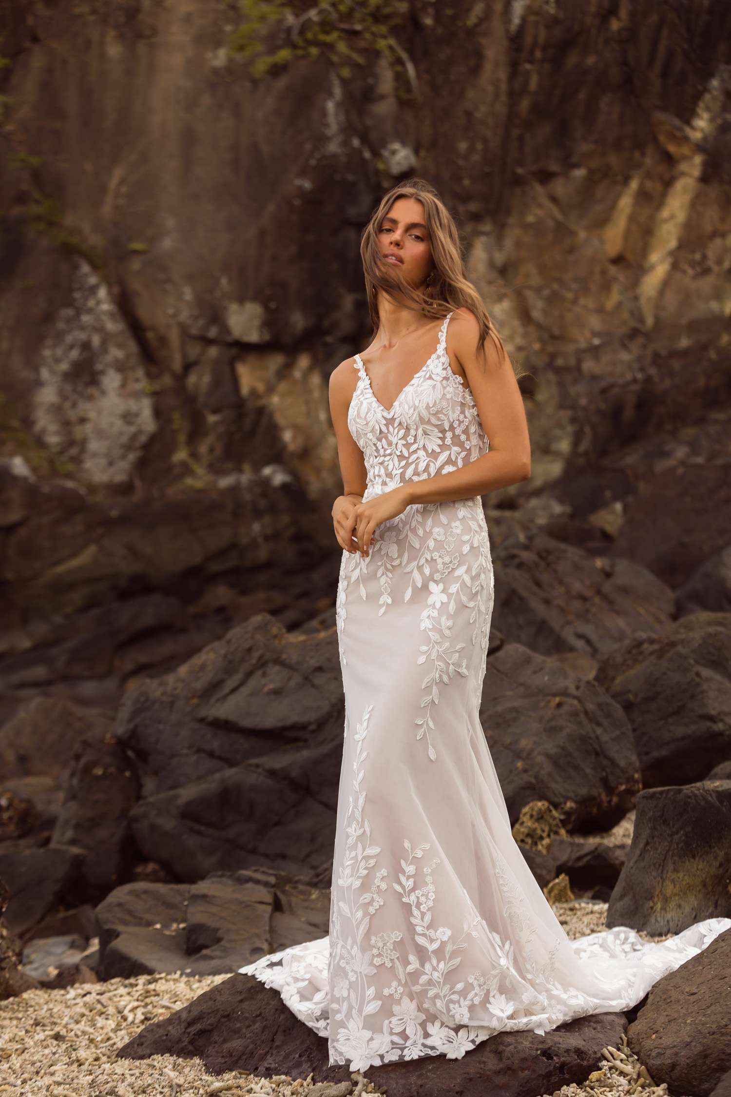 Madi Lane Jenna. Ivory.Mocha. Size 14 Perfect Daze Bridal 5 Madi Lane Jenna. Ivory.Mocha. Size 14 Perfect Daze Bridal 5